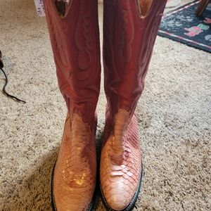 Women's PINK Cowboy Boots...size 6